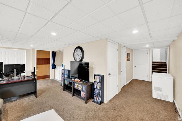 7947 S LINTON DR, West Jordan, UT 84088