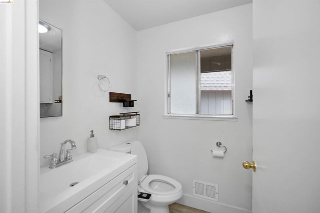 1066 San Miguel Rd, Concord, CA 94518