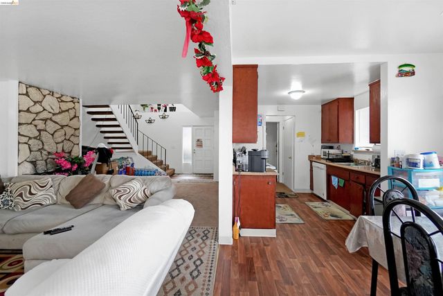 1066 San Miguel Rd, Concord, CA 94518