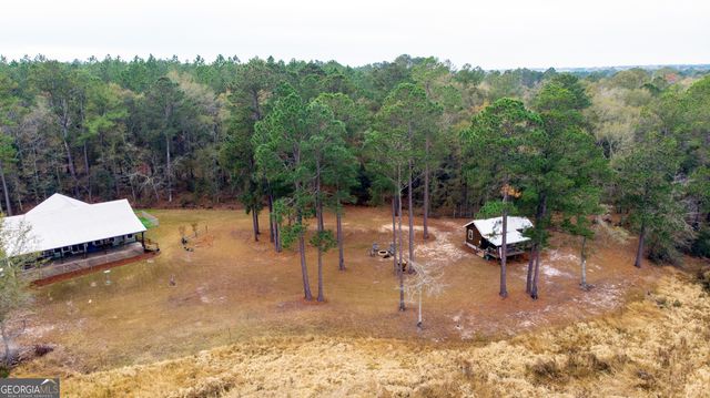 418 Oglesby Pond Lane, Portal, GA 30450