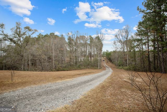 418 Oglesby Pond Lane, Portal, GA 30450