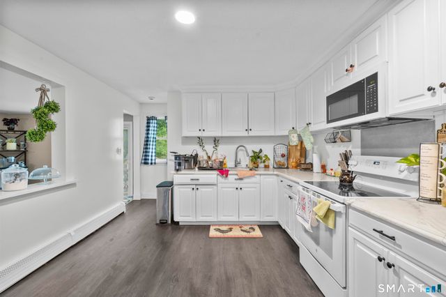 33 Allen Avenue, Meriden, CT 06451