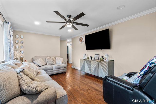 33 Allen Avenue, Meriden, CT 06451
