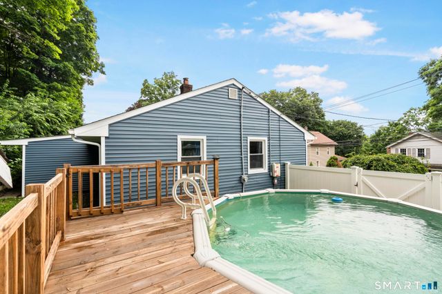 33 Allen Avenue, Meriden, CT 06451