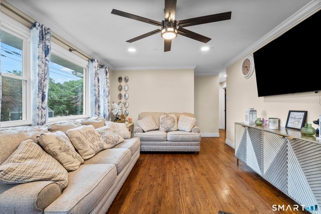 33 Allen Avenue, Meriden, CT 06451