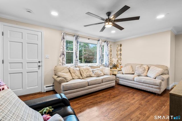 33 Allen Avenue, Meriden, CT 06451