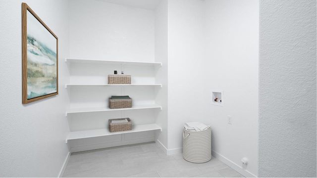 7404 Emmy Way, Sacramento, CA 95829