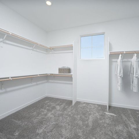 7404 Emmy Way, Sacramento, CA 95829