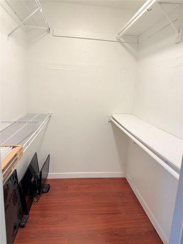 8951 N New River Canal Rd 2D, Plantation, FL 33324