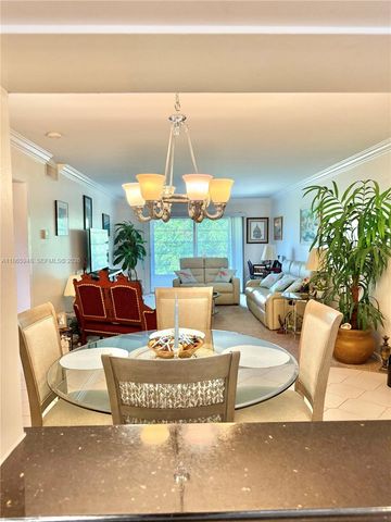 2405 Antigua Circle M4, Coconut Creek, FL 33066