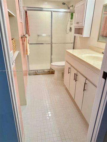 2405 Antigua Circle M4, Coconut Creek, FL 33066