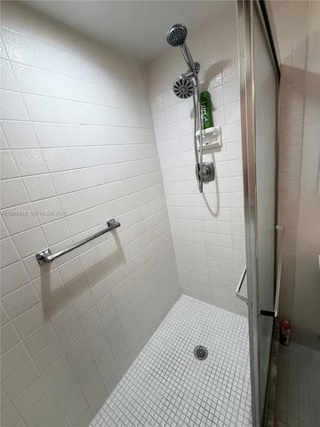 2405 Antigua Circle M4, Coconut Creek, FL 33066