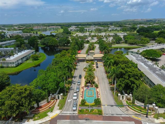 2405 Antigua Circle M4, Coconut Creek, FL 33066