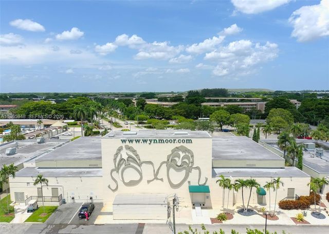 2405 Antigua Circle M4, Coconut Creek, FL 33066