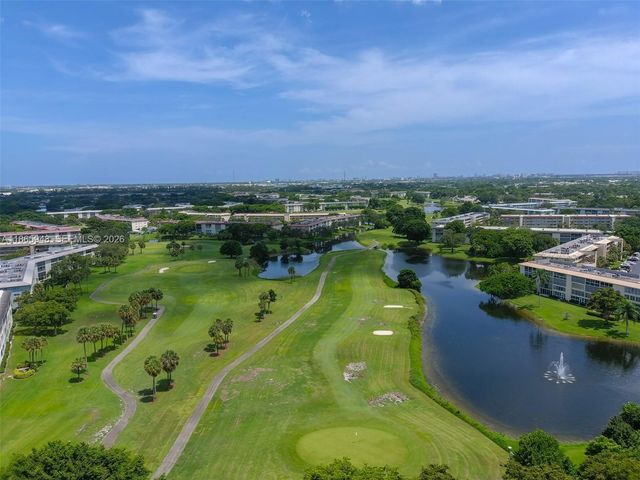2405 Antigua Circle M4, Coconut Creek, FL 33066