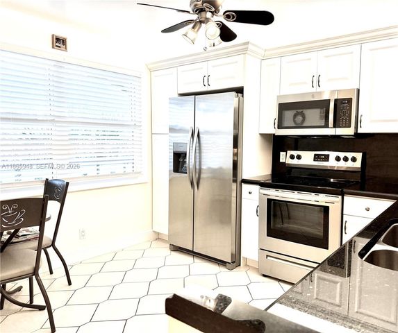 2405 Antigua Circle M4, Coconut Creek, FL 33066