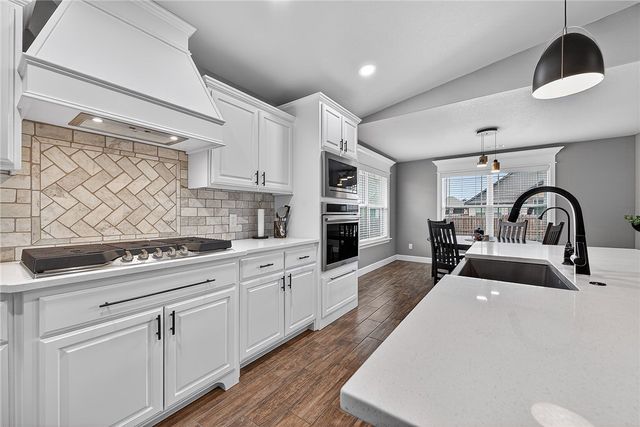 1908 Shelby Street, Pea Ridge, AR 72751