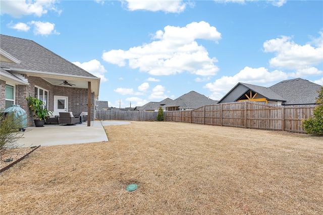 1908 Shelby Street, Pea Ridge, AR 72751