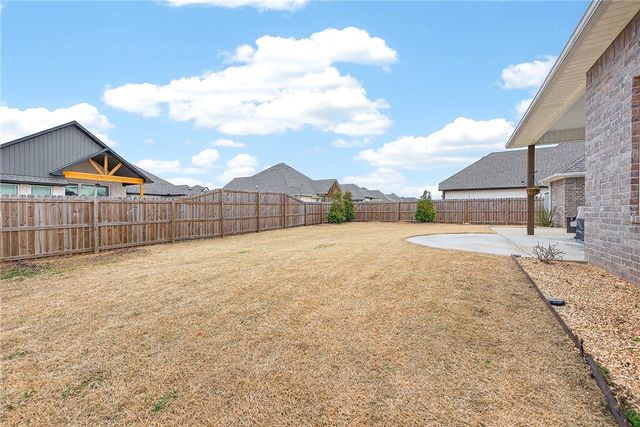 1908 Shelby Street, Pea Ridge, AR 72751