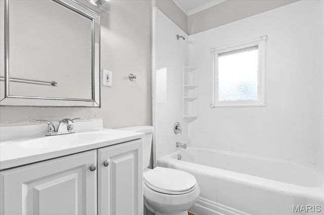 6837 Bradley Avenue, St Louis, MO 63139