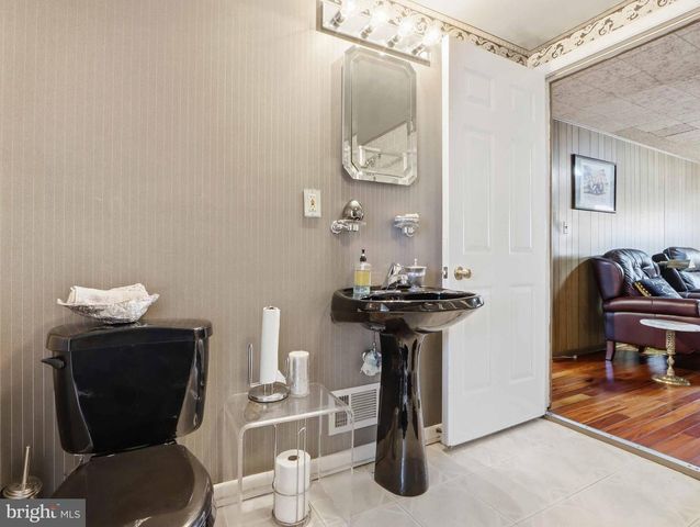 6715 ALTER ST, Baltimore, MD 21207