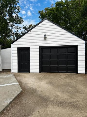 3810 Brumbaugh Boulevard, Dayton, OH 45416
