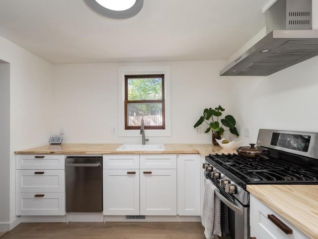 3033 14th Avenue S, Minneapolis, MN 55407