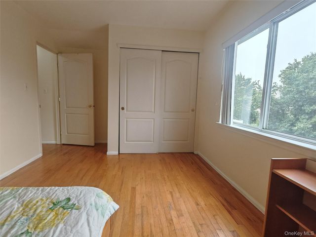558 Eltingville Boulevard, Staten Island, NY 10312