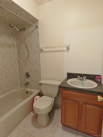 558 Eltingville Boulevard, Staten Island, NY 10312