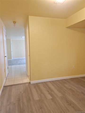 558 Eltingville Boulevard, Staten Island, NY 10312