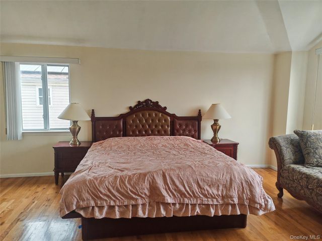558 Eltingville Boulevard, Staten Island, NY 10312