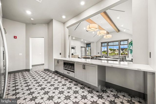 94 SADDLEFORD RD, Smyrna, DE 19977