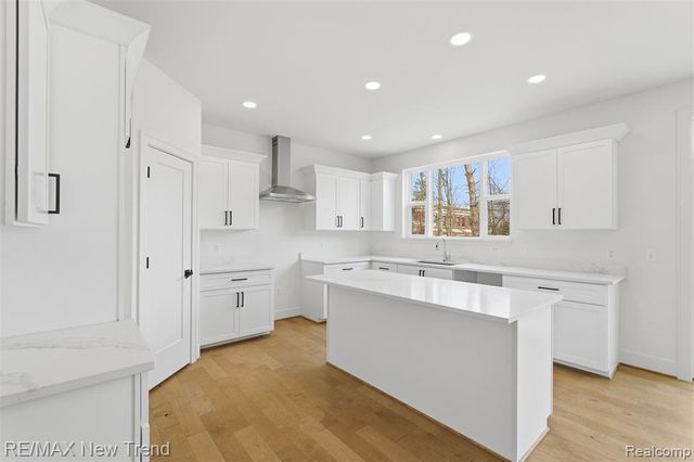 321 Dean Street, Milford, MI 48381