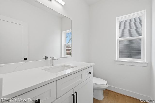 321 Dean Street, Milford, MI 48381