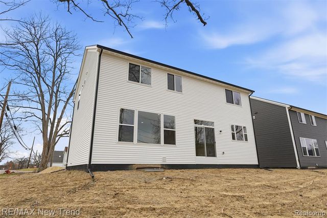 321 Dean Street, Milford, MI 48381