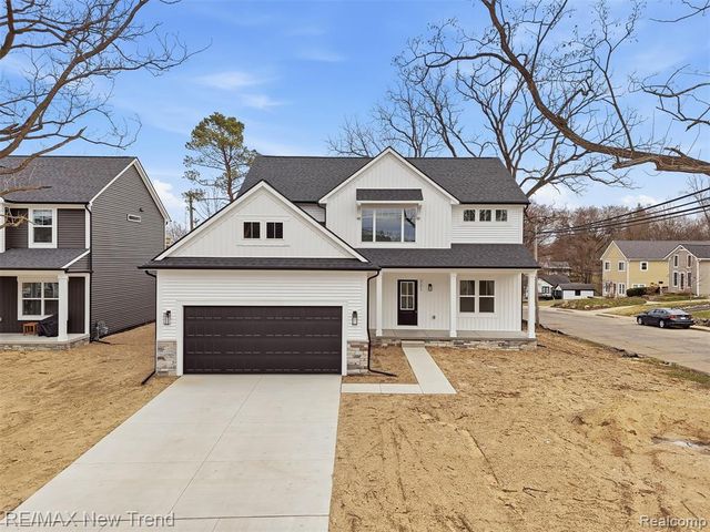 321 Dean Street, Milford, MI 48381