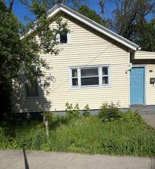 142 Saxton Street, Rochester, NY 14611