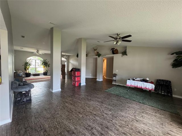 6 LLOWICK COURT, Palm Coast, FL 32164