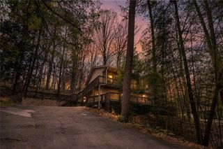 5121 Heather Road SE, Smyrna, GA 30082