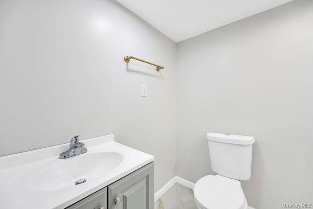 15 Duane Drive, Ronkonkoma, NY 11779