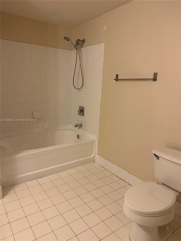 5840 W Sample Road 306, Coral Springs, FL 33067