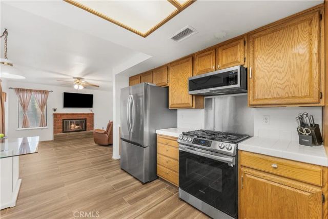 39272 Arrowhead Court, Palmdale, CA 93551