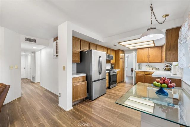 39272 Arrowhead Court, Palmdale, CA 93551