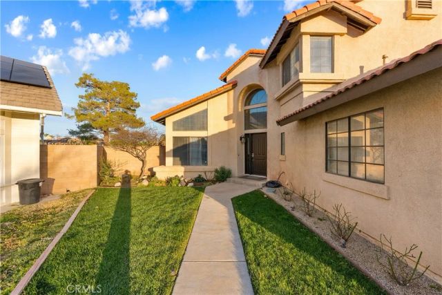 39272 Arrowhead Court, Palmdale, CA 93551