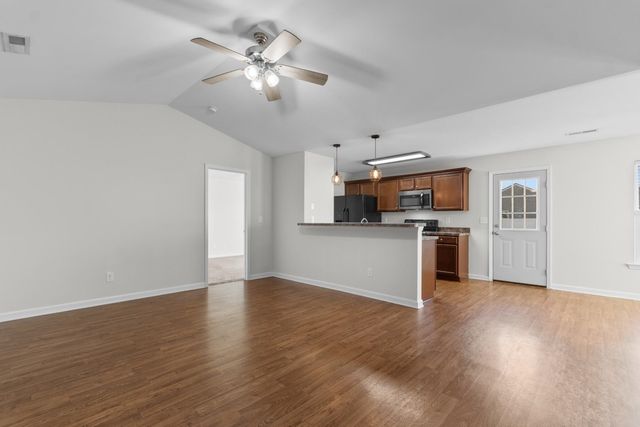 813 Benchmade Rd., Conway, SC 29527