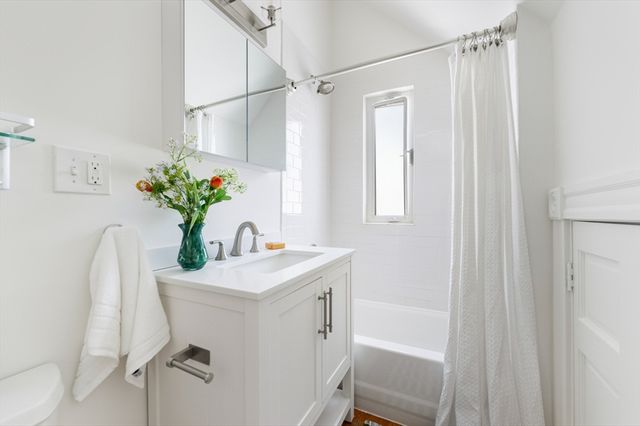 42 Banks Street 3, Somerville, MA 02144