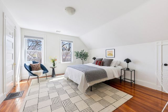 42 Banks Street 3, Somerville, MA 02144