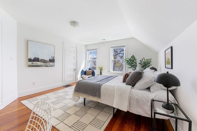 42 Banks Street 3, Somerville, MA 02144