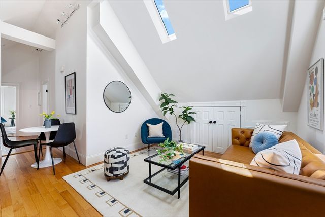 42 Banks Street 3, Somerville, MA 02144