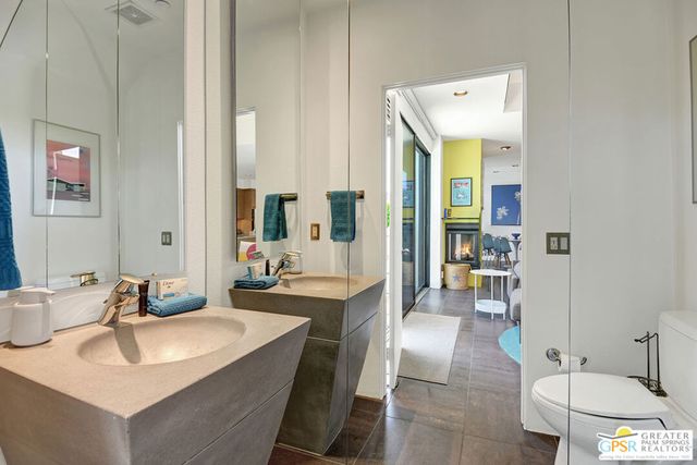 1456 E Baristo Road, Palm Springs, CA 92262